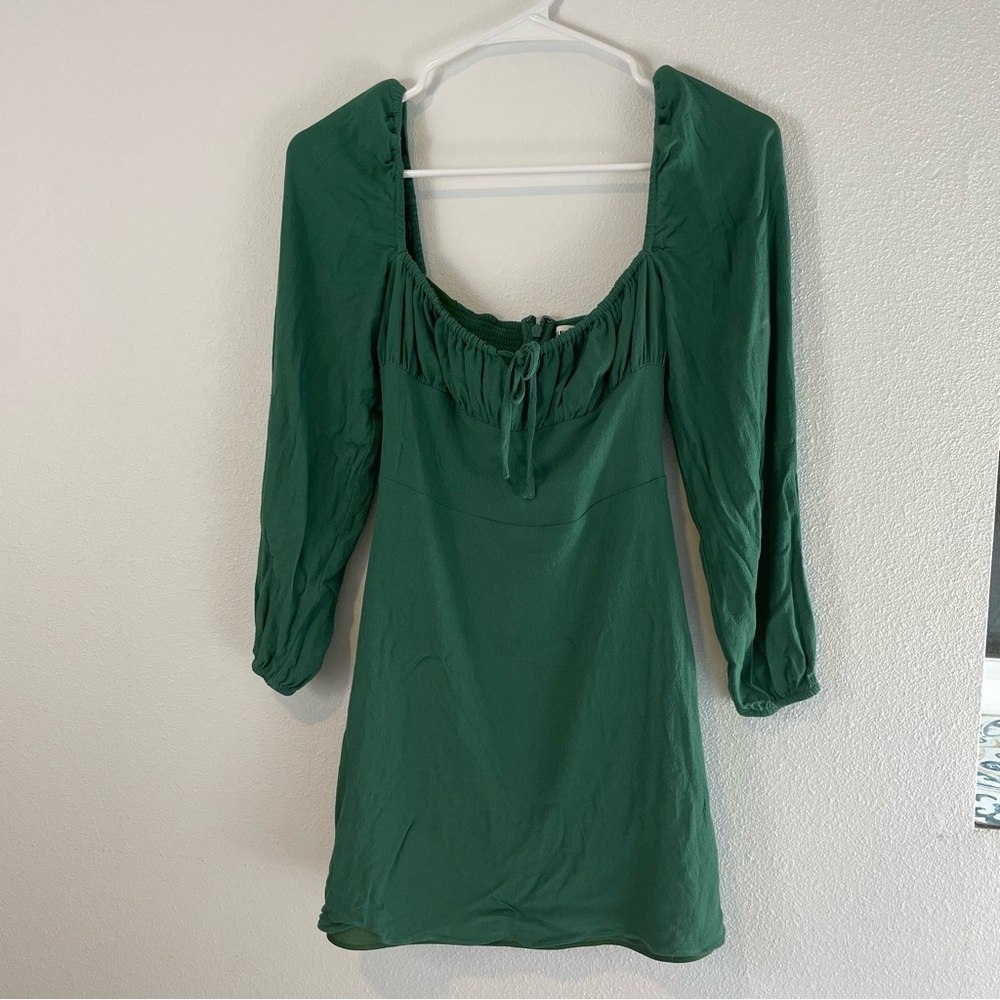 Aritzia Sunday Best Delilah Long Sleeve Mini Dress in Green Sz XS